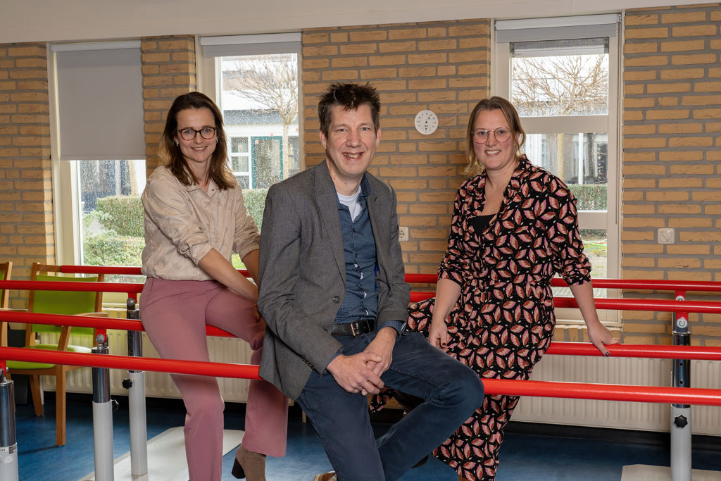 Irena Hulsebosch (ZONL), Bram de Bloois (ZONL) en Anne Schaap (Revalidatie Friesland)